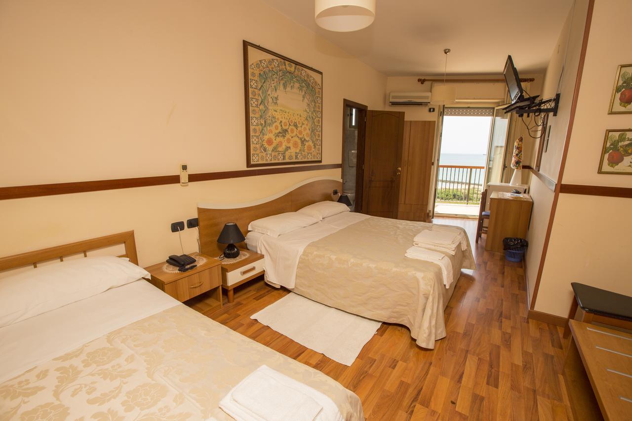 Sole Hotel 3*