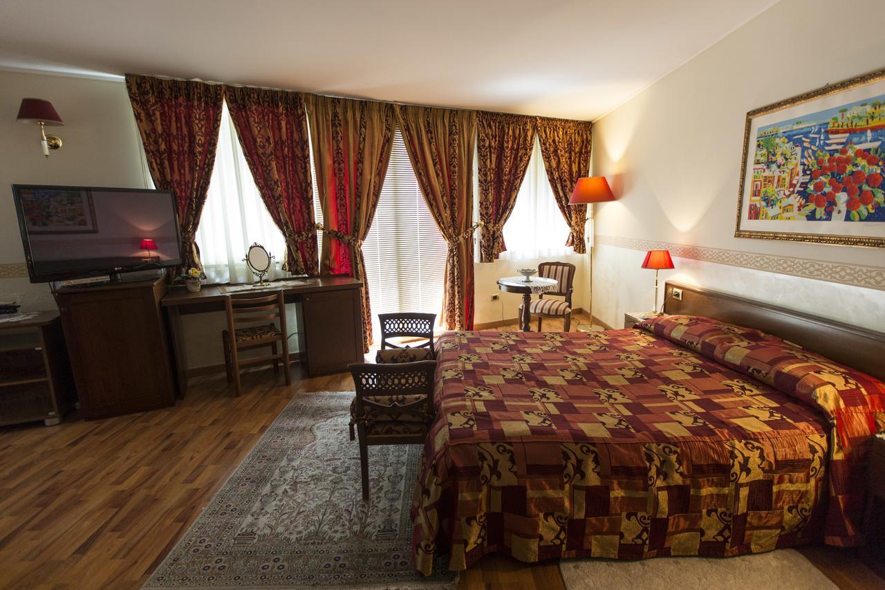 Sole Hotel 3*